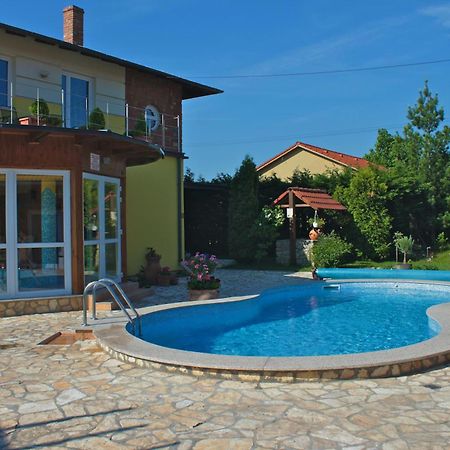 Gasthaus Joo-Wellness Pension Rabapaty Exterior photo